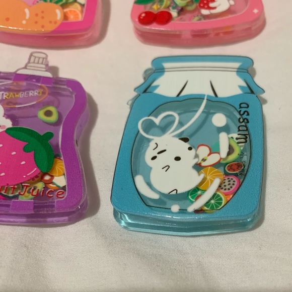 Magnet Shaker Juice Bottles and Jelly Jars Set of 4 - Picture 8 of 14